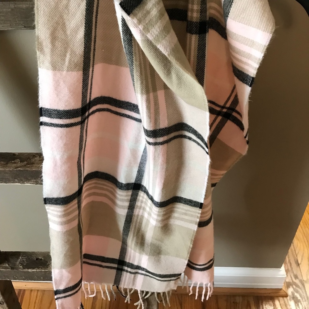Croft & Barrow Pink Plaid Scarf
